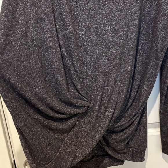 Express Dark Gray Long Sleeve Top - Picture 3 of 4